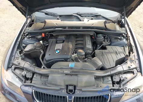 2007 BMW 328 I z USA, uszkodzony, nr VIN WBAVA33597PV66894